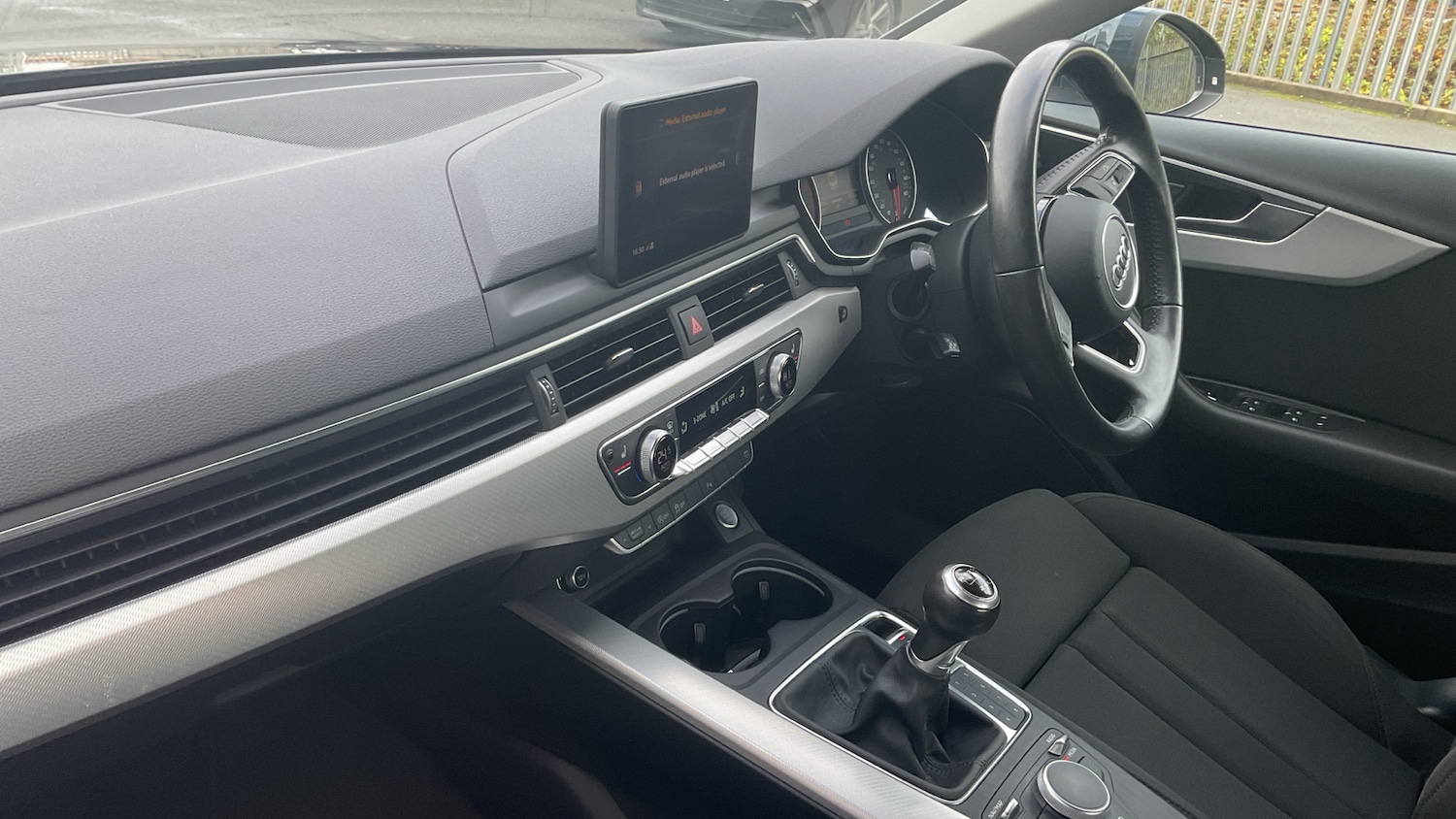 Used Audi A4 2016 for sale - 76106924: Photo 9