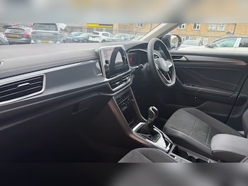 Used Volkswagen T-Roc 2026 for sale - 78899984: Photo