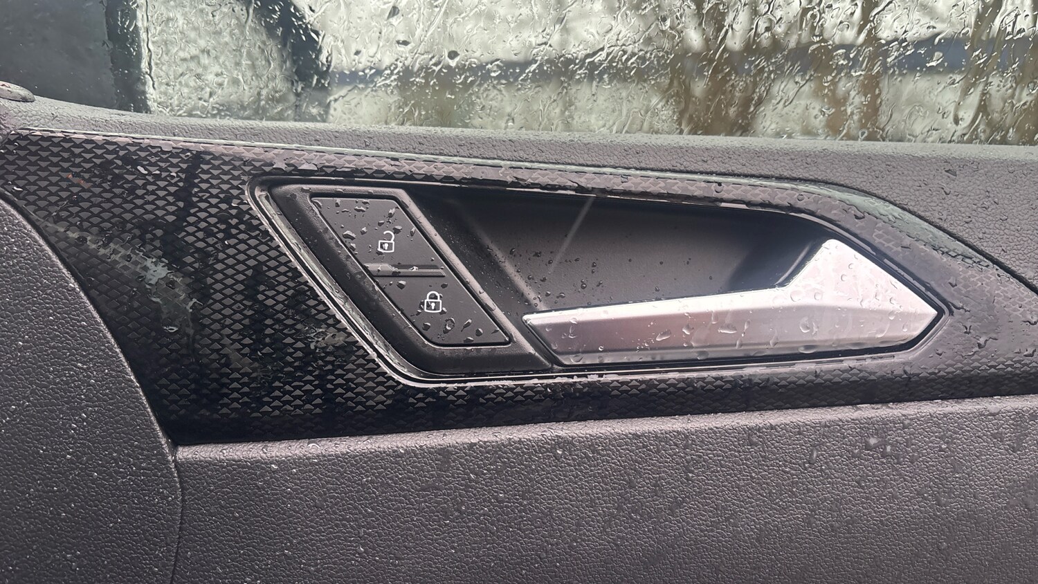 Used Volkswagen Polo 2023 for sale - 77915858: Photo 30