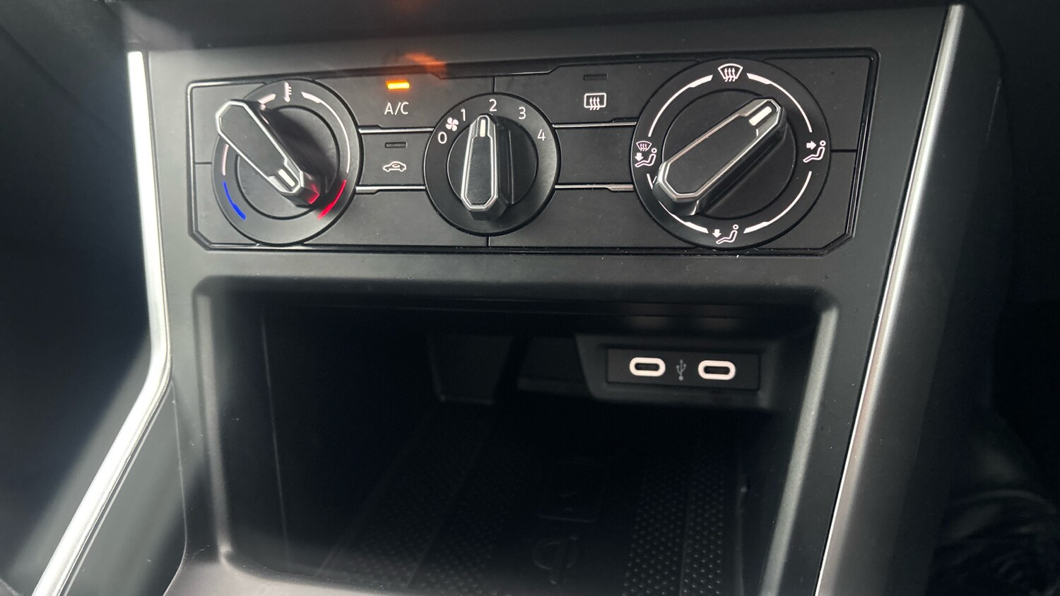 Used Volkswagen Polo 2023 for sale - 77915858: Photo 34