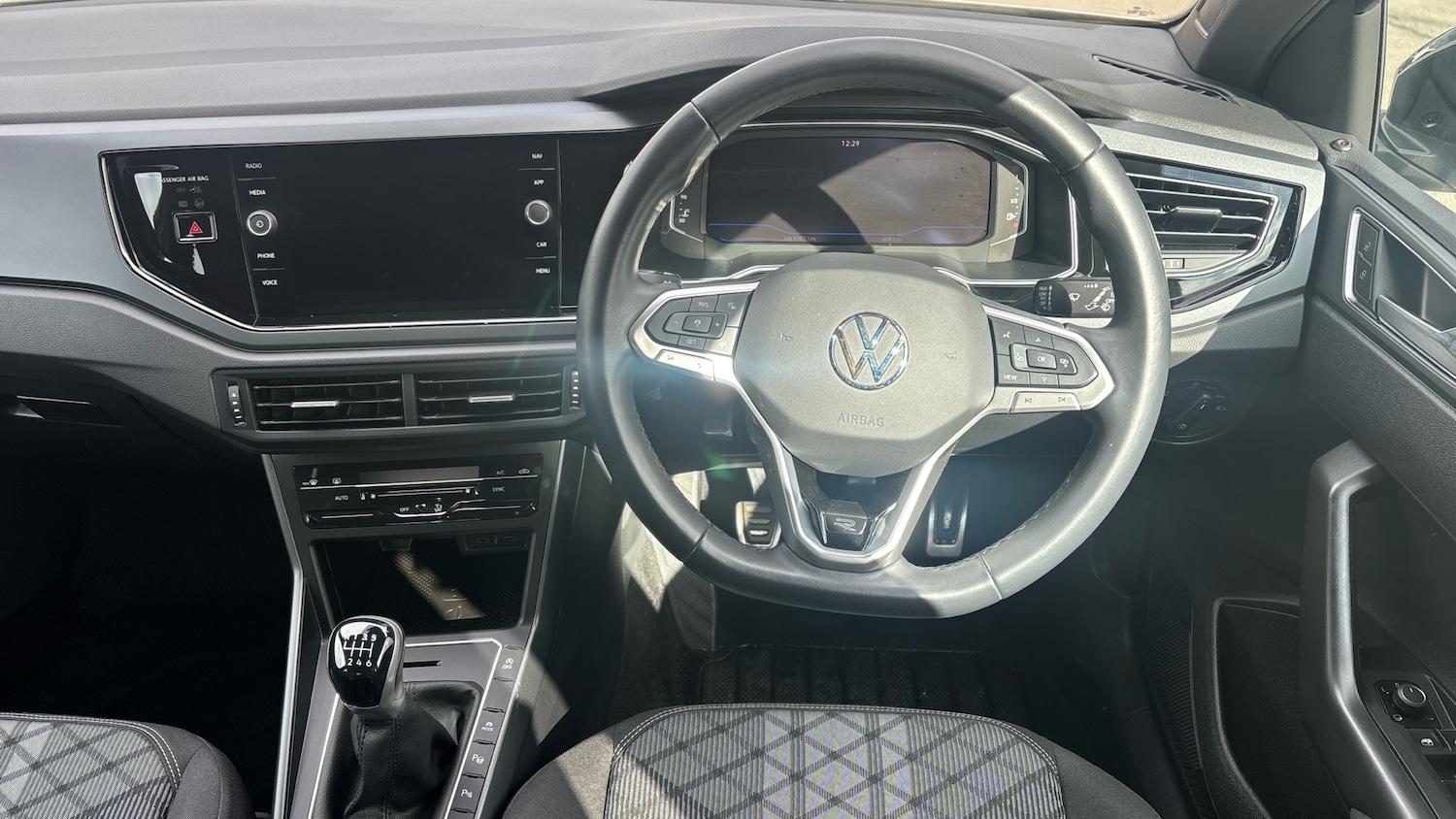 Used Volkswagen Taigo 2023 for sale - 77833139: Photo 10