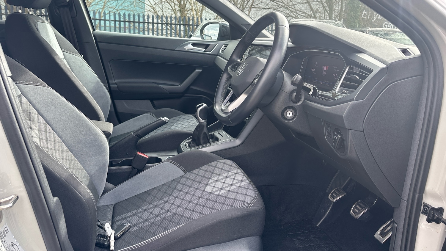 Used Volkswagen Taigo 2023 for sale - 77833139: Photo 15