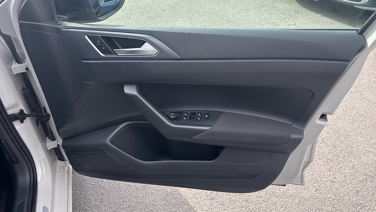 Used Volkswagen Taigo 2023 for sale - 77833139: Photo 19