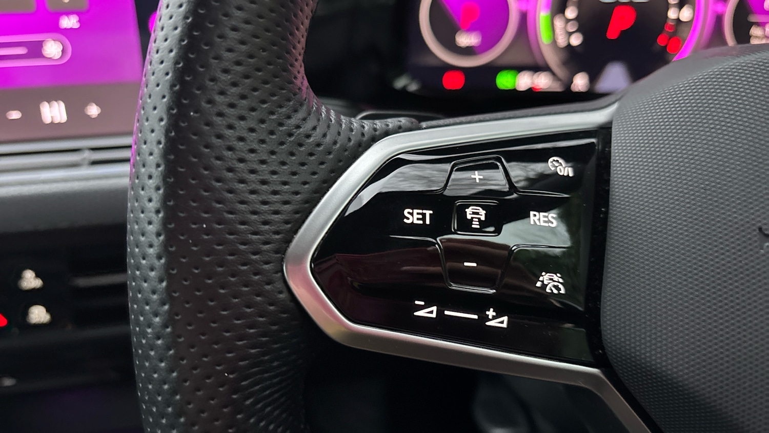 Used Volkswagen Golf 2023 for sale - 77676989: Photo 17