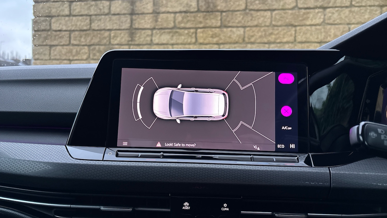 Used Volkswagen Golf 2023 for sale - 77676989: Photo 24