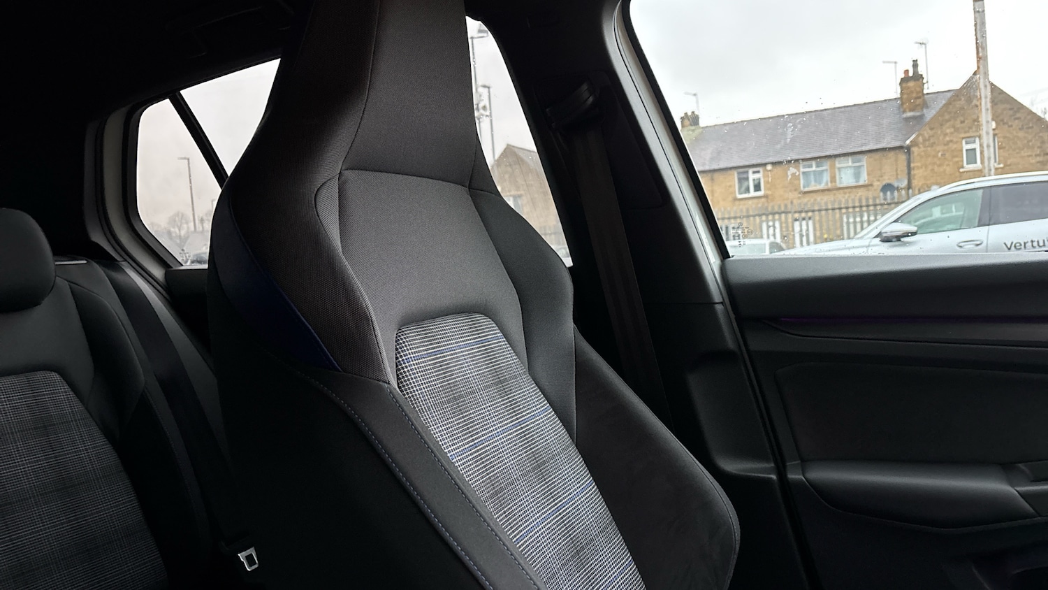 Used Volkswagen Golf 2023 for sale - 77676989: Photo 41