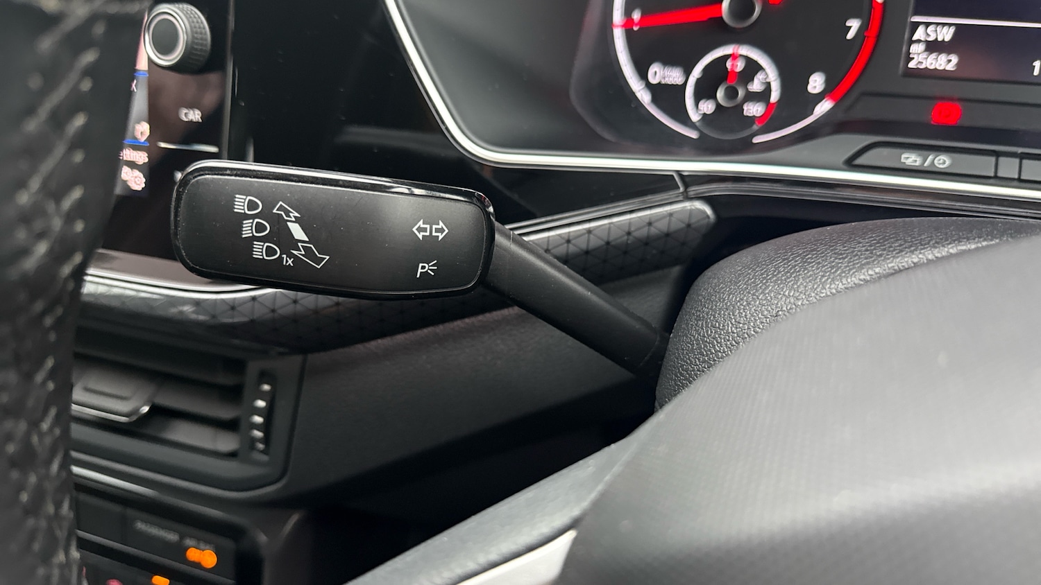 Used Volkswagen T-Cross 2021 for sale - 77085377: Photo 26