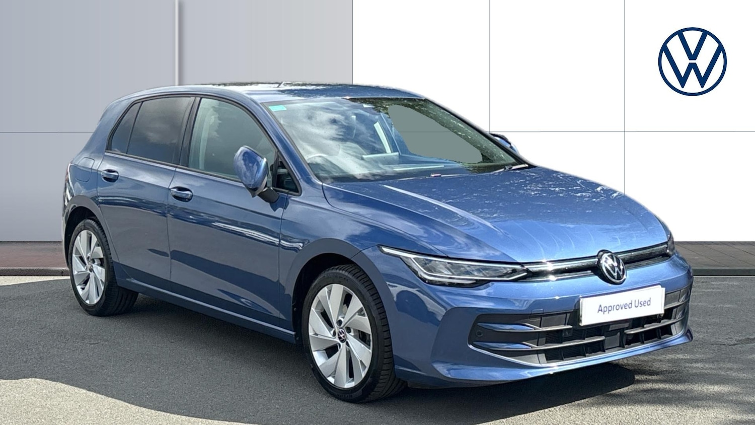 Used Volkswagen Golf 2024 for sale - 75903889: Photo 1