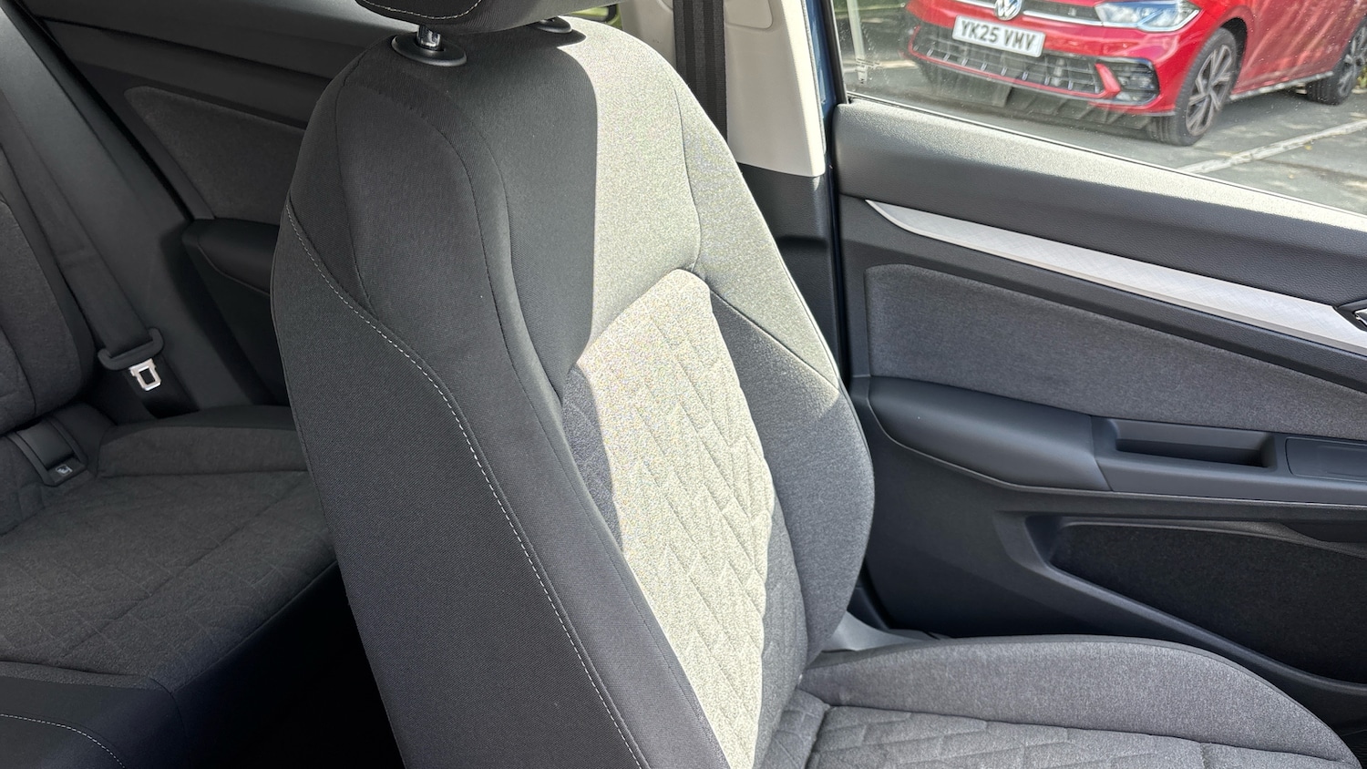 Used Volkswagen Golf 2024 for sale - 75903889: Photo 38