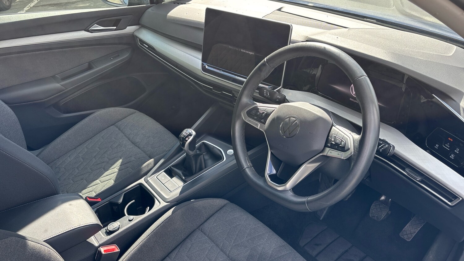 Used Volkswagen Golf 2024 for sale - 75903889: Photo 6
