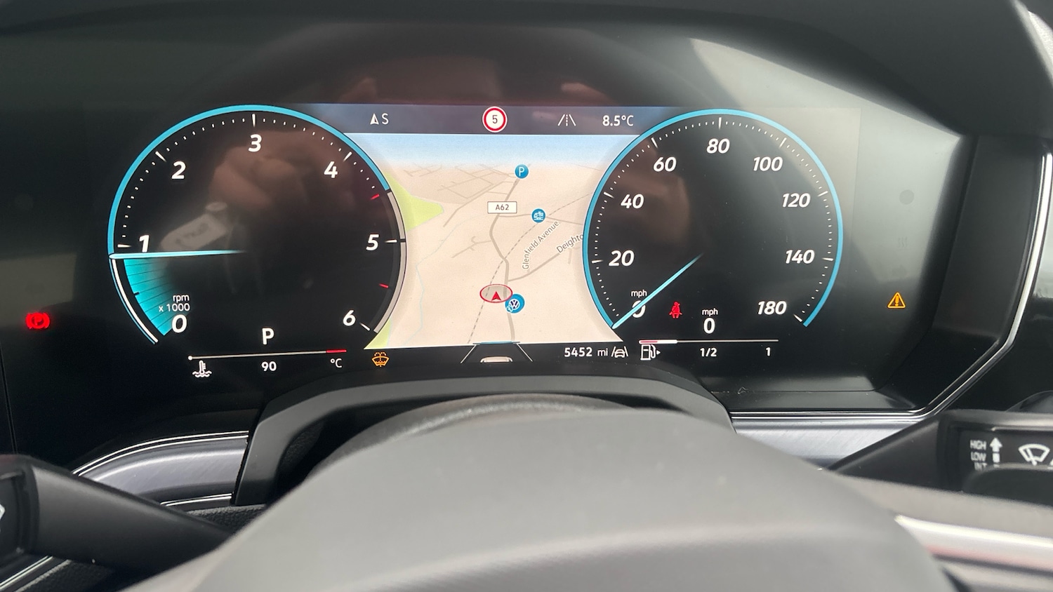 Used Volkswagen Touareg 2025 for sale - 77262198: Photo 11