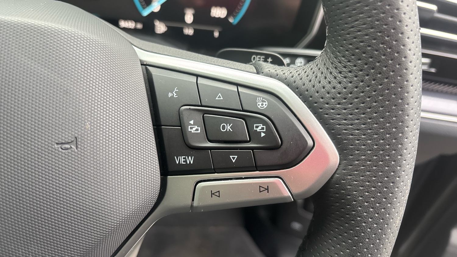 Used Volkswagen Touareg 2025 for sale - 77262198: Photo 18