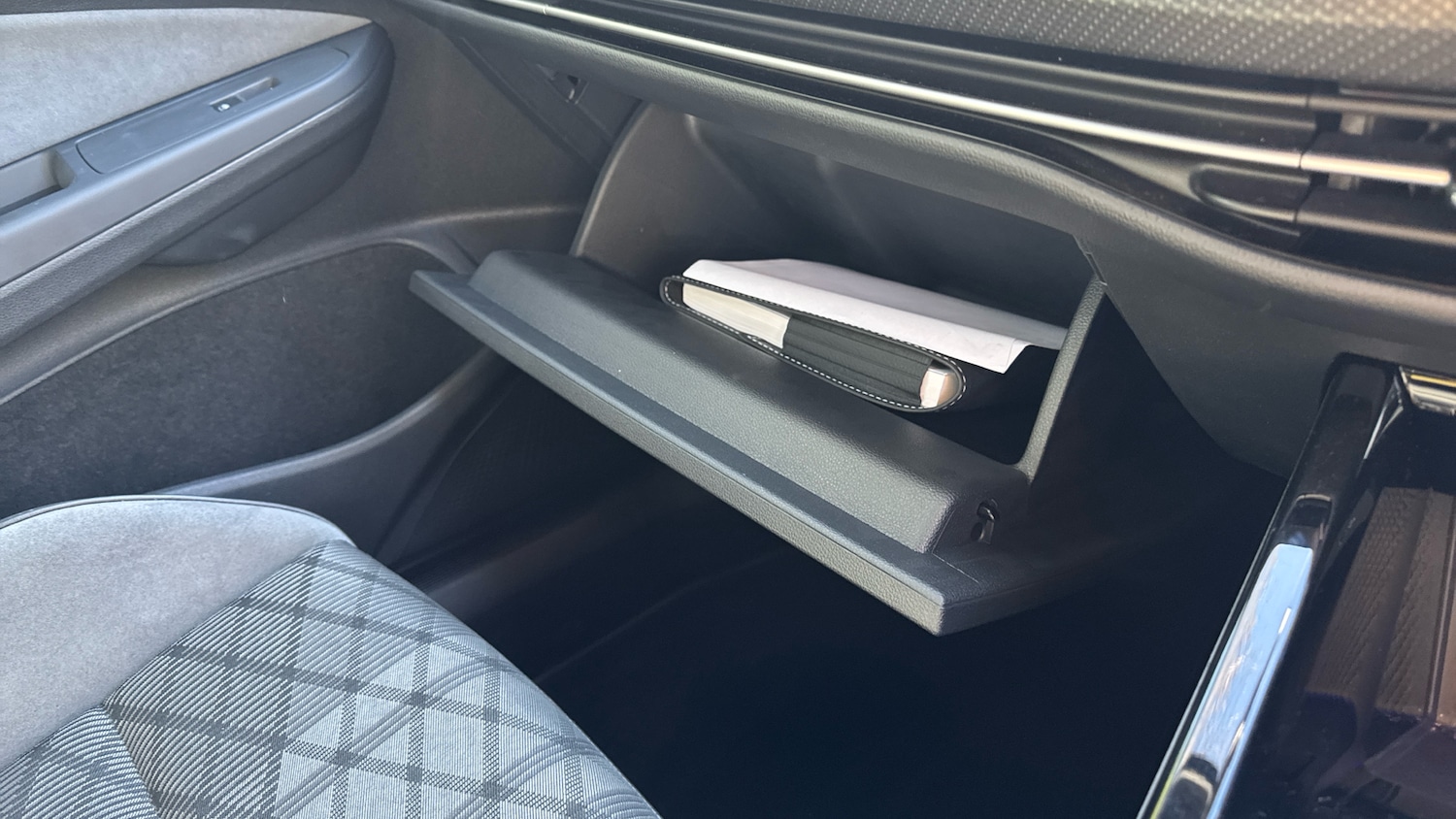 Used Volkswagen Golf 2024 for sale - 78080497: Photo 32