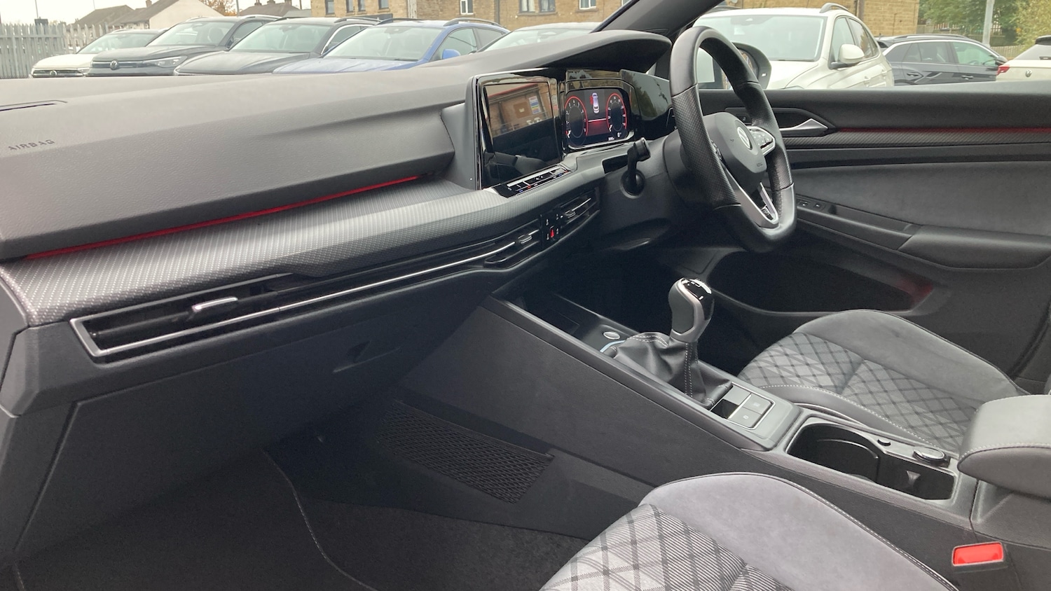 Used Volkswagen Golf 2022 for sale - 77034234: Photo 2