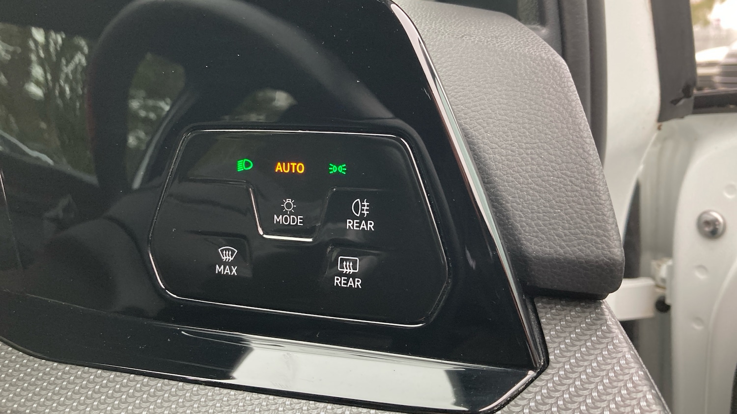 Used Volkswagen Golf 2022 for sale - 77034234: Photo 22