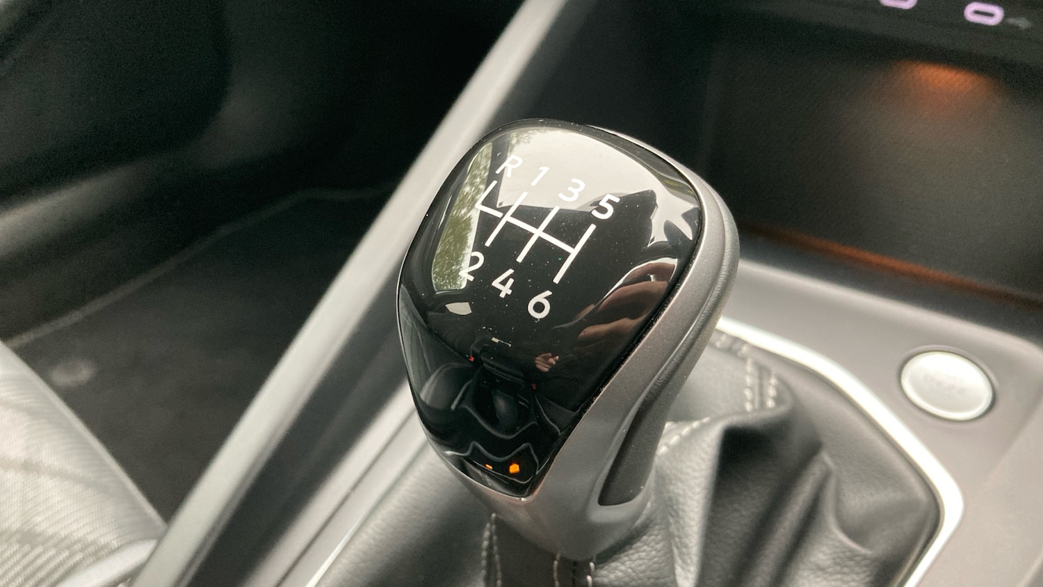 Used Volkswagen Golf 2022 for sale - 77034234: Photo 29