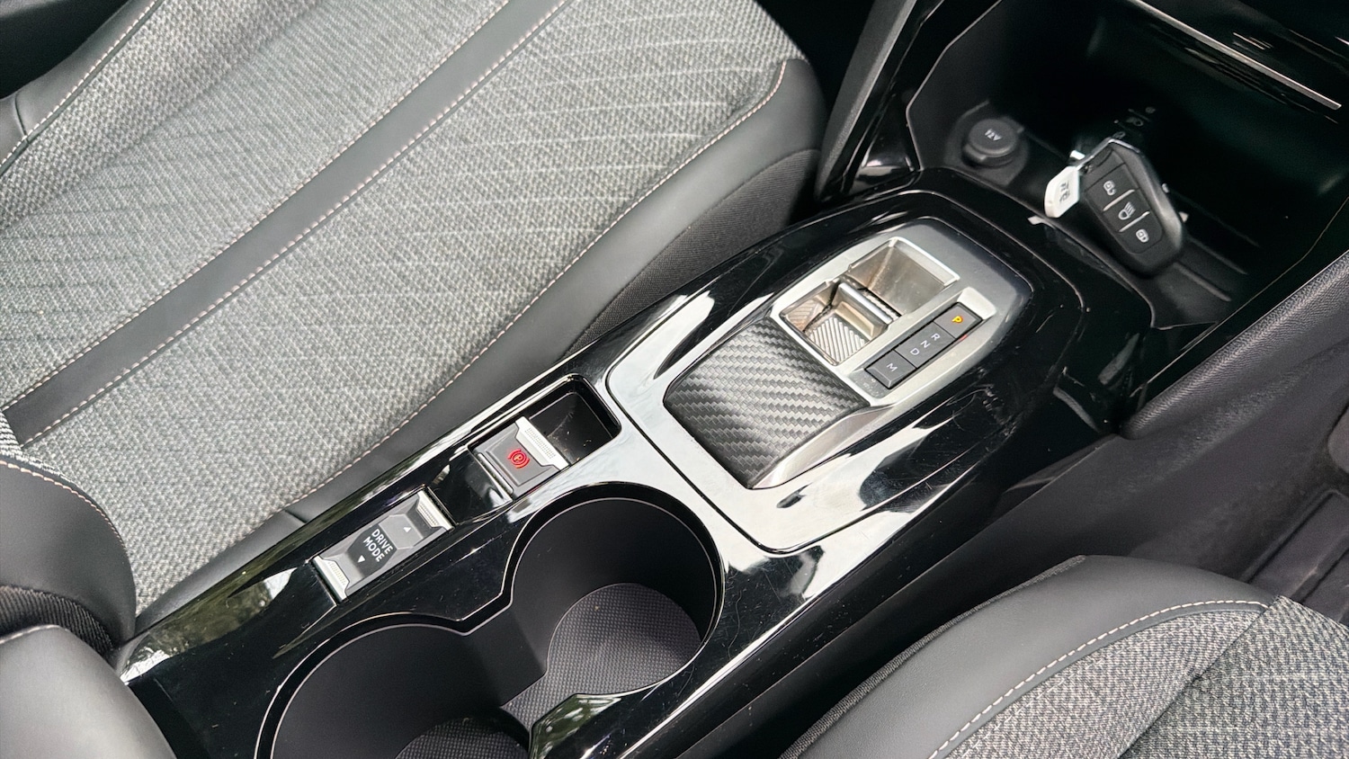 Used Peugeot 2008 2024 for sale - 78190892: Photo 14