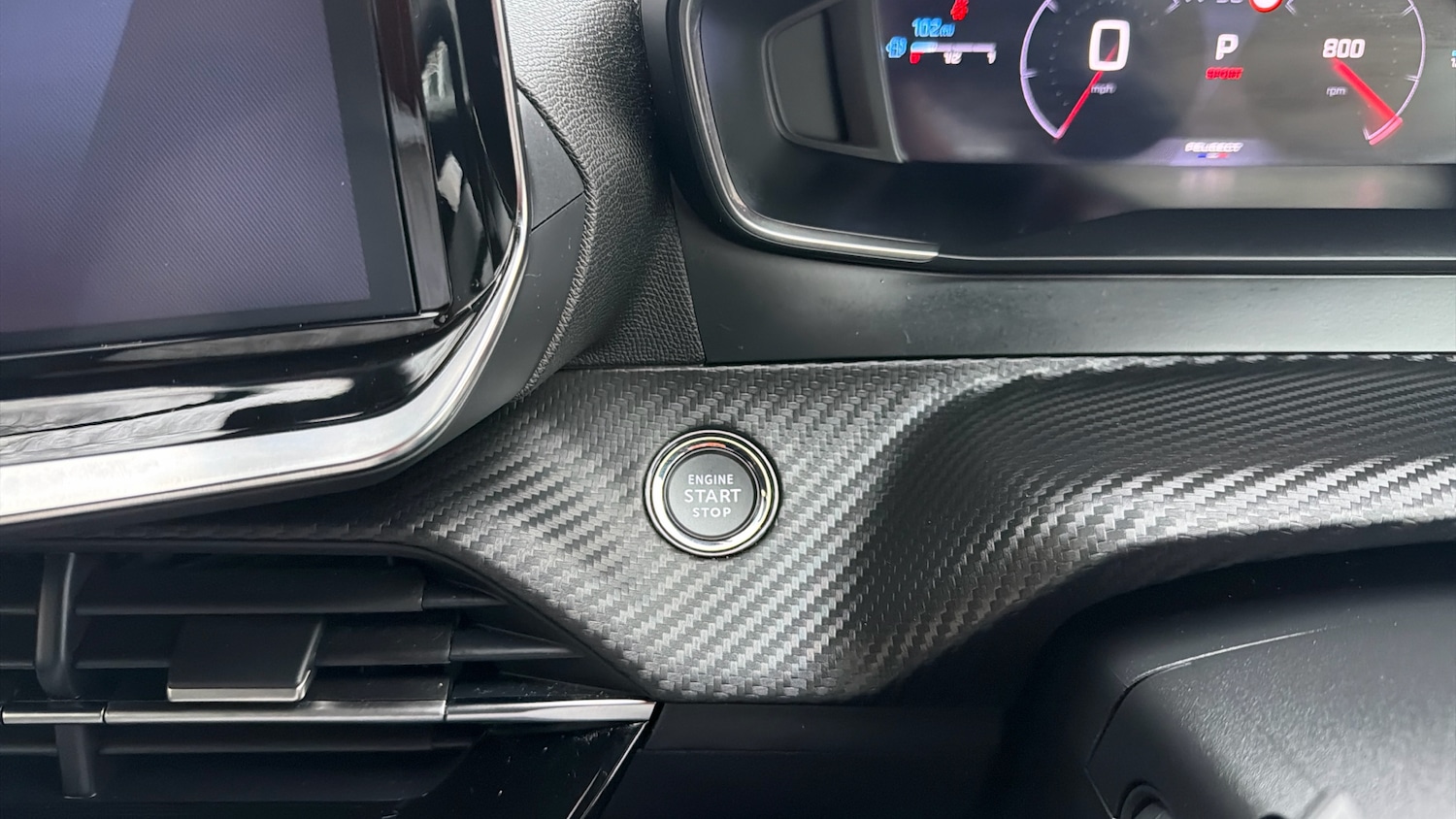 Used Peugeot 2008 2024 for sale - 78190892: Photo 44