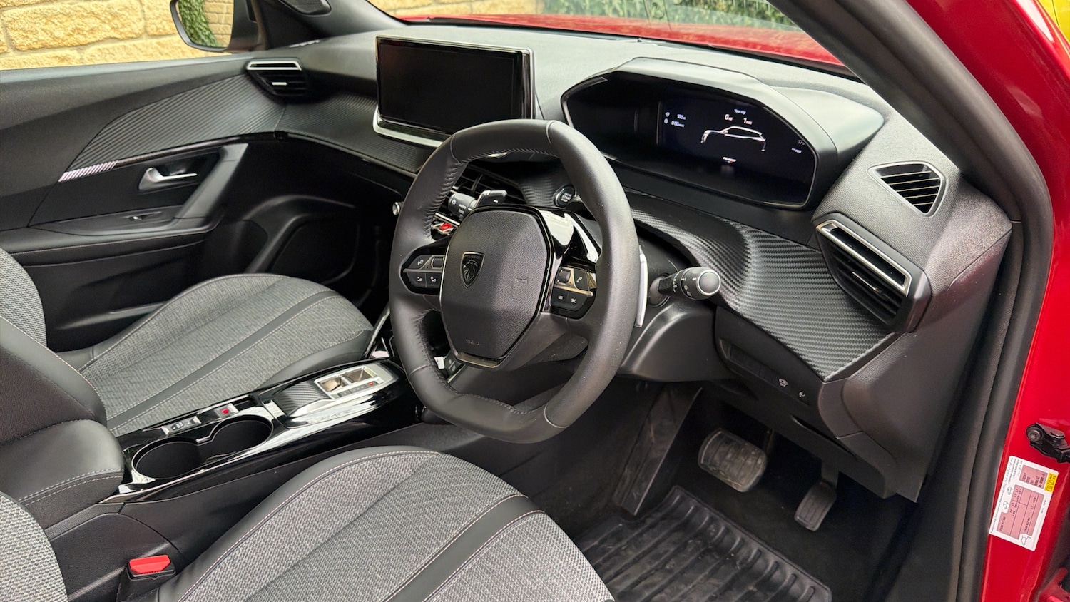 Used Peugeot 2008 2024 for sale - 78190892: Photo 6