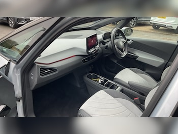 Used Volkswagen ID.3 2023 for sale - 76655753: Photo