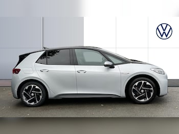Used Volkswagen ID.3 2023 for sale - 76655753: Photo
