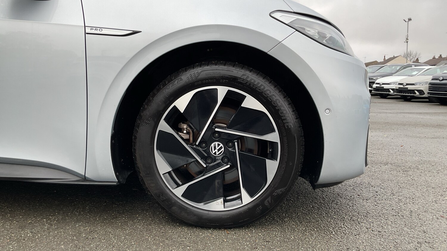 Used Volkswagen ID.3 2023 for sale - 76655753: Photo 5