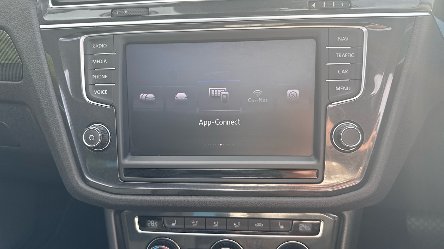 Used Volkswagen Tiguan 2017 for sale - 76984635: Photo 38