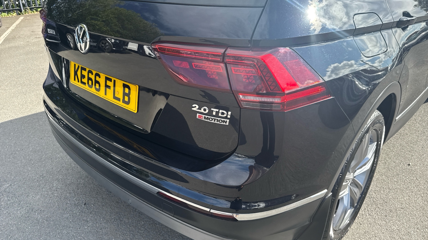 Used Volkswagen Tiguan 2017 for sale - 76984635: Photo 40