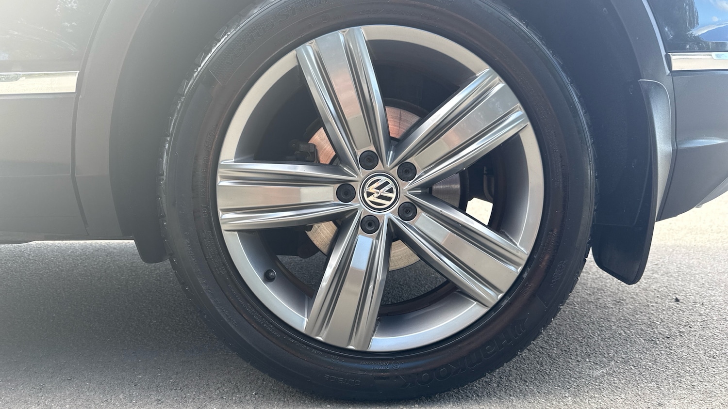 Used Volkswagen Tiguan 2017 for sale - 76984635: Photo 5