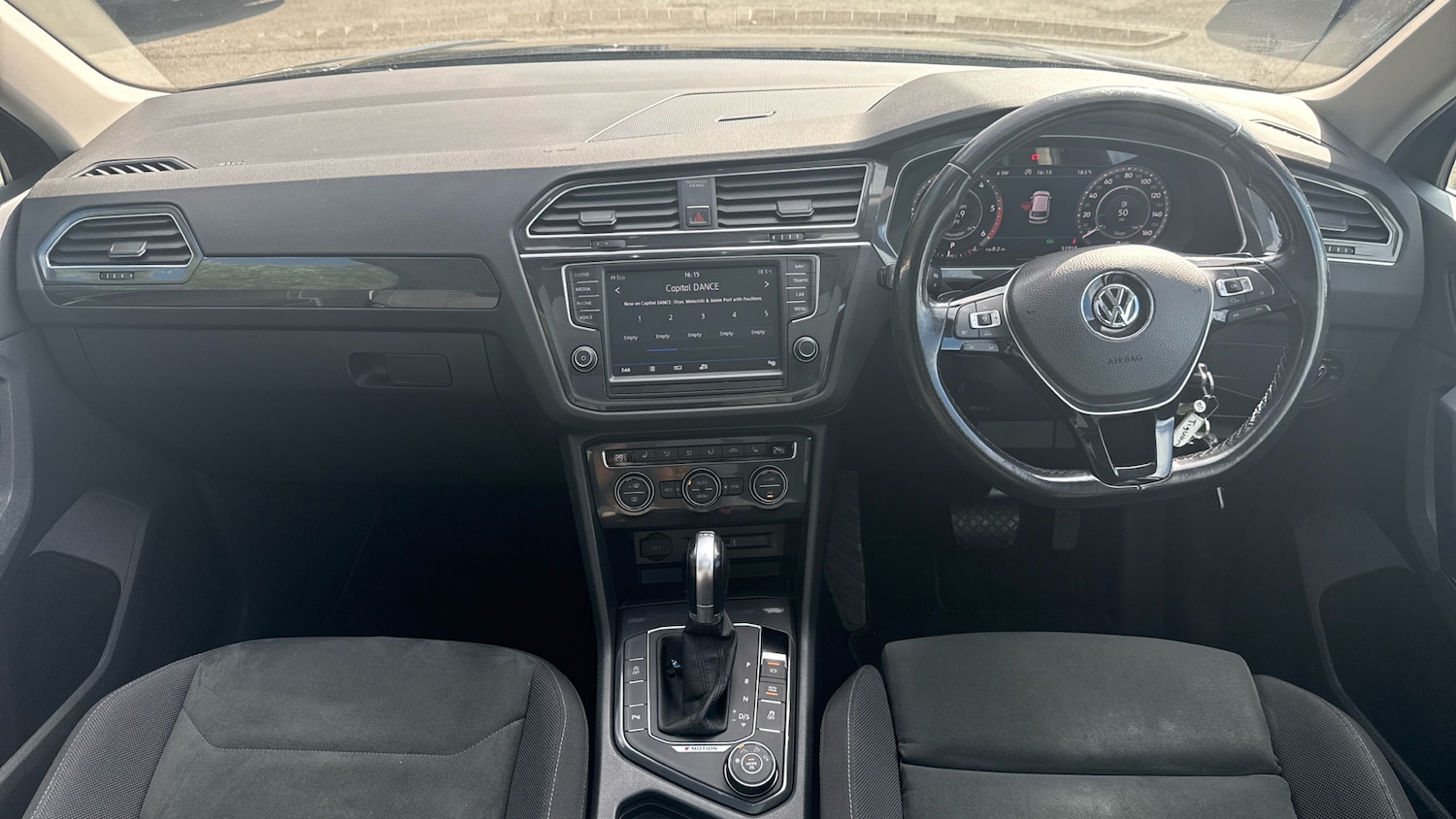 Used Volkswagen Tiguan 2017 for sale - 76984635: Photo 9