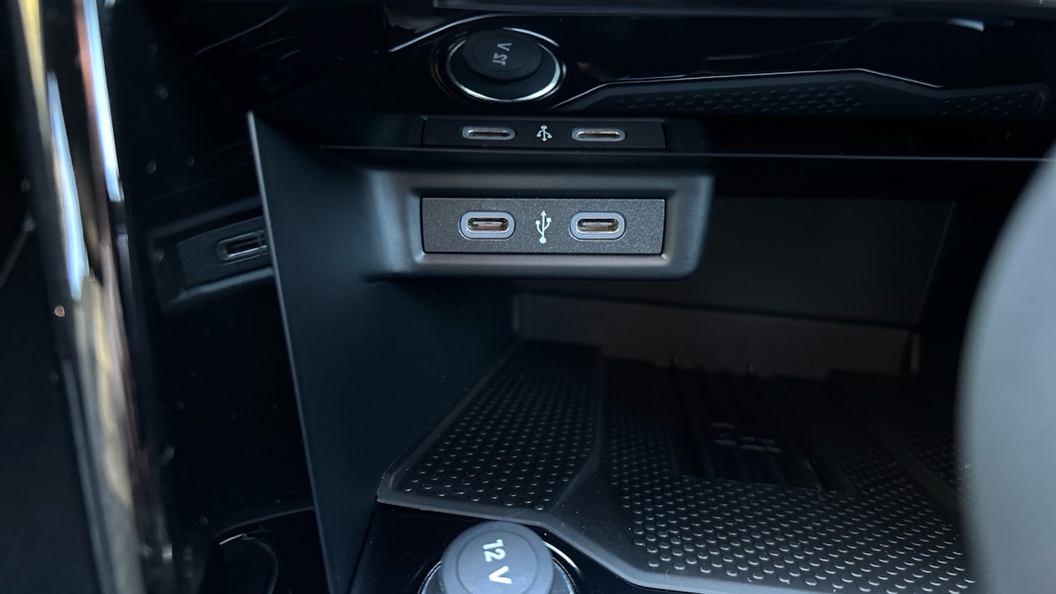 Used Volkswagen T-Roc 2025 for sale - 77687387: Photo 38