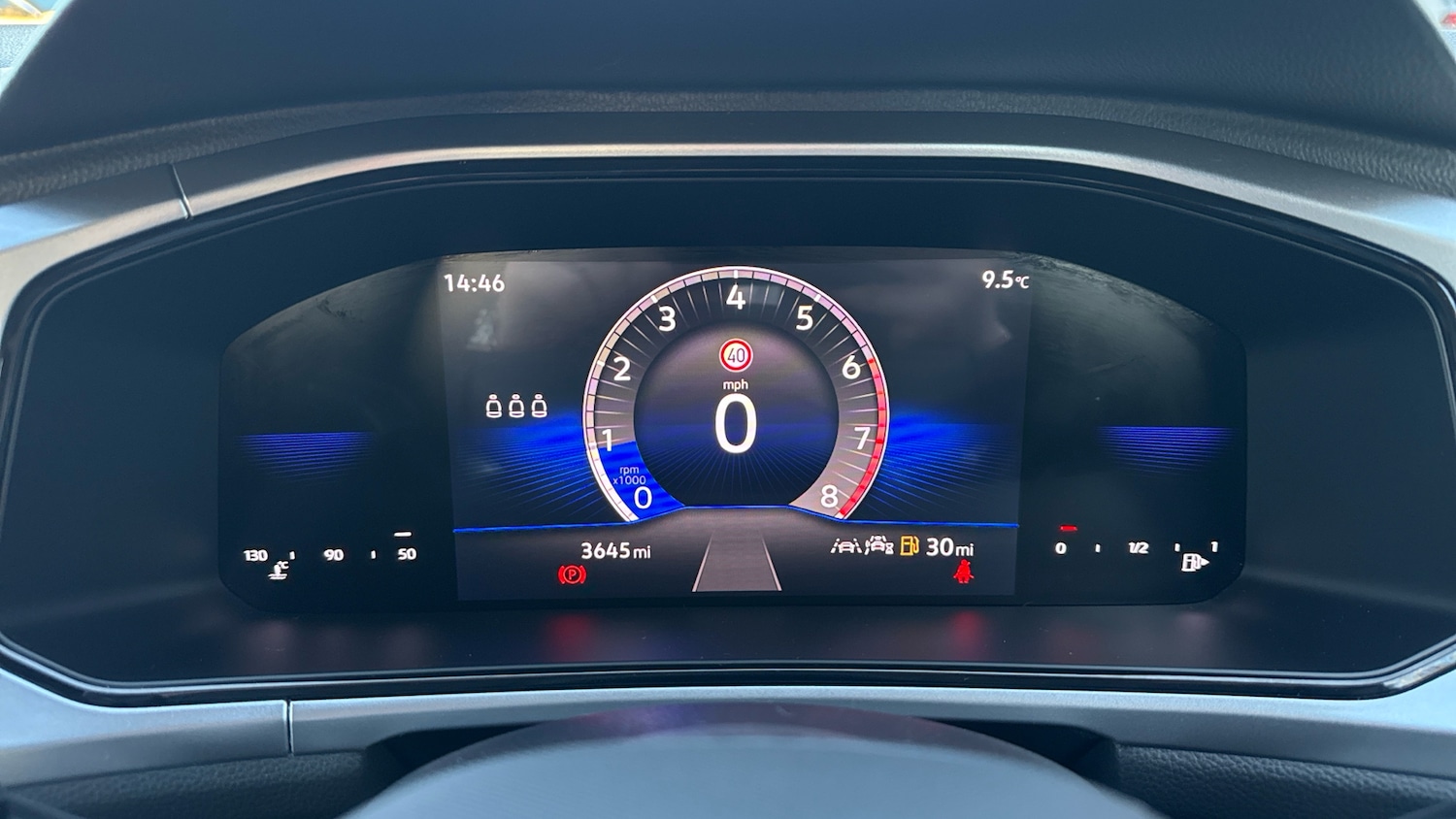 Used Volkswagen T-Roc 2025 for sale - 76892834: Photo 11