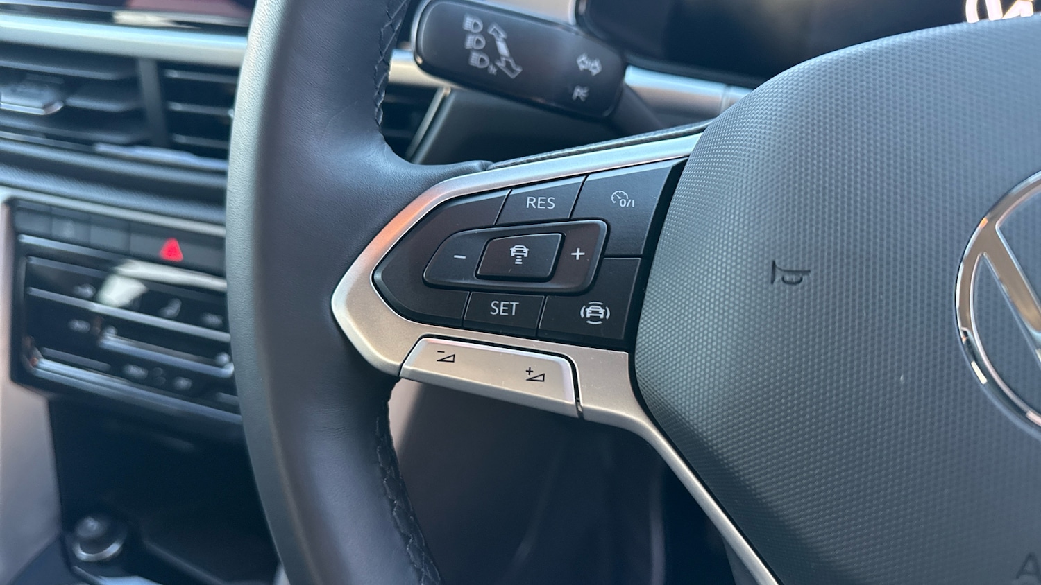 Used Volkswagen T-Roc 2025 for sale - 76892834: Photo 17