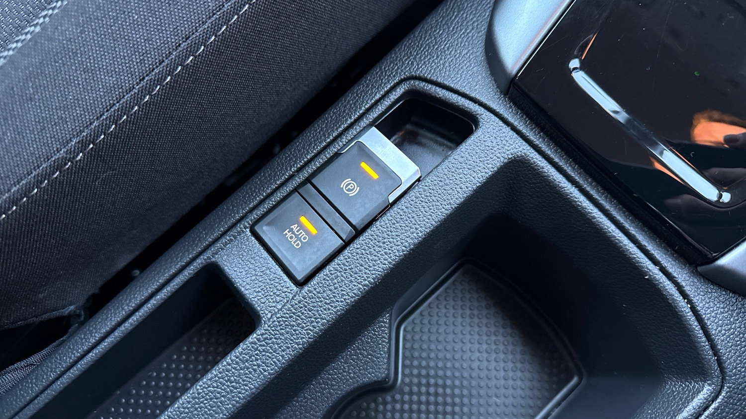 Used Volkswagen T-Roc 2025 for sale - 76892834: Photo 25