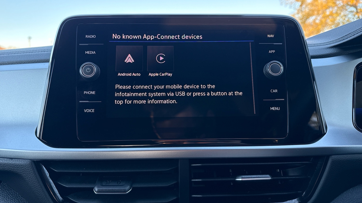 Used Volkswagen T-Roc 2025 for sale - 76892834: Photo 26