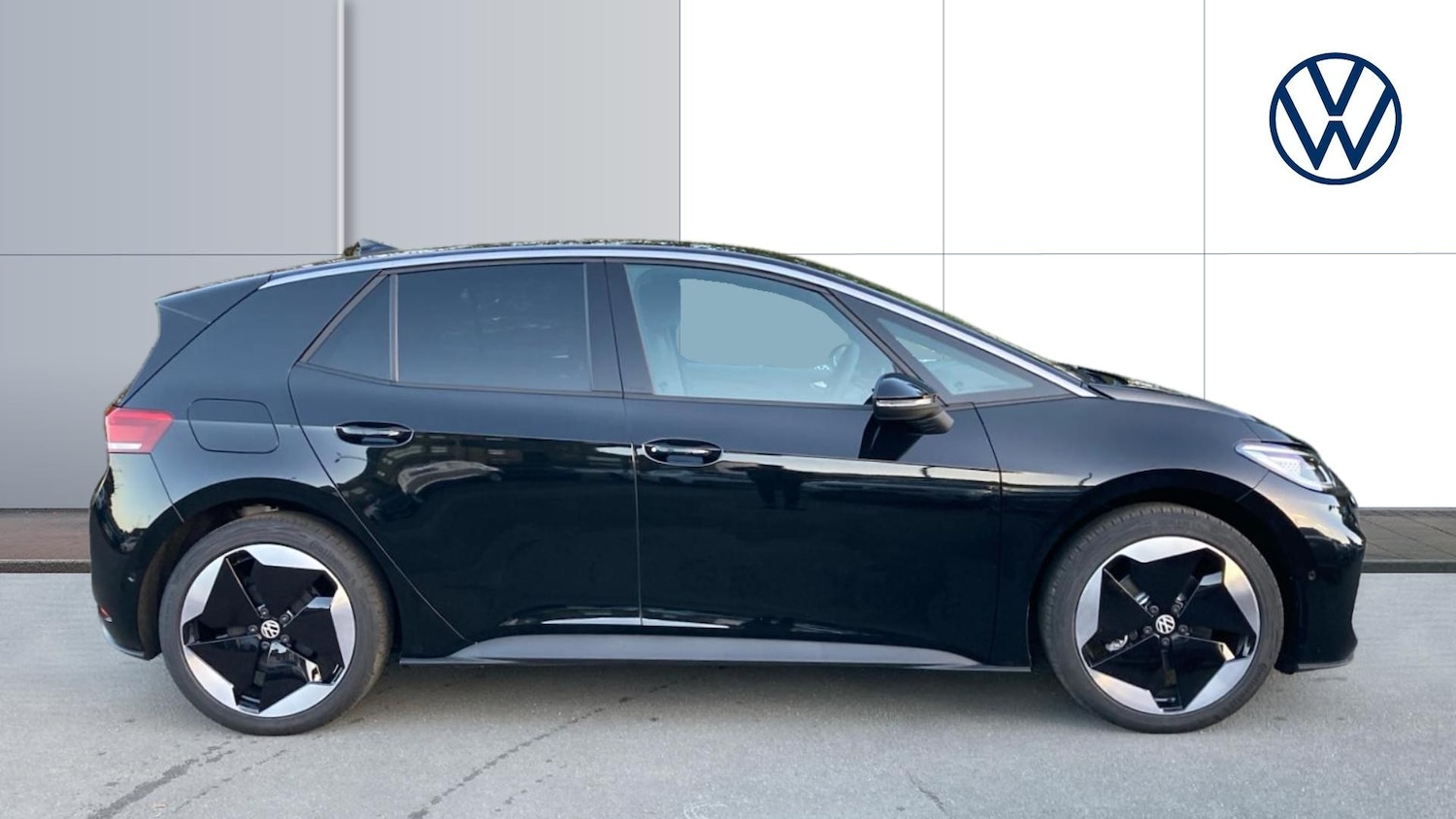 Used Volkswagen ID.3 2025 for sale - 78054172: Photo 4