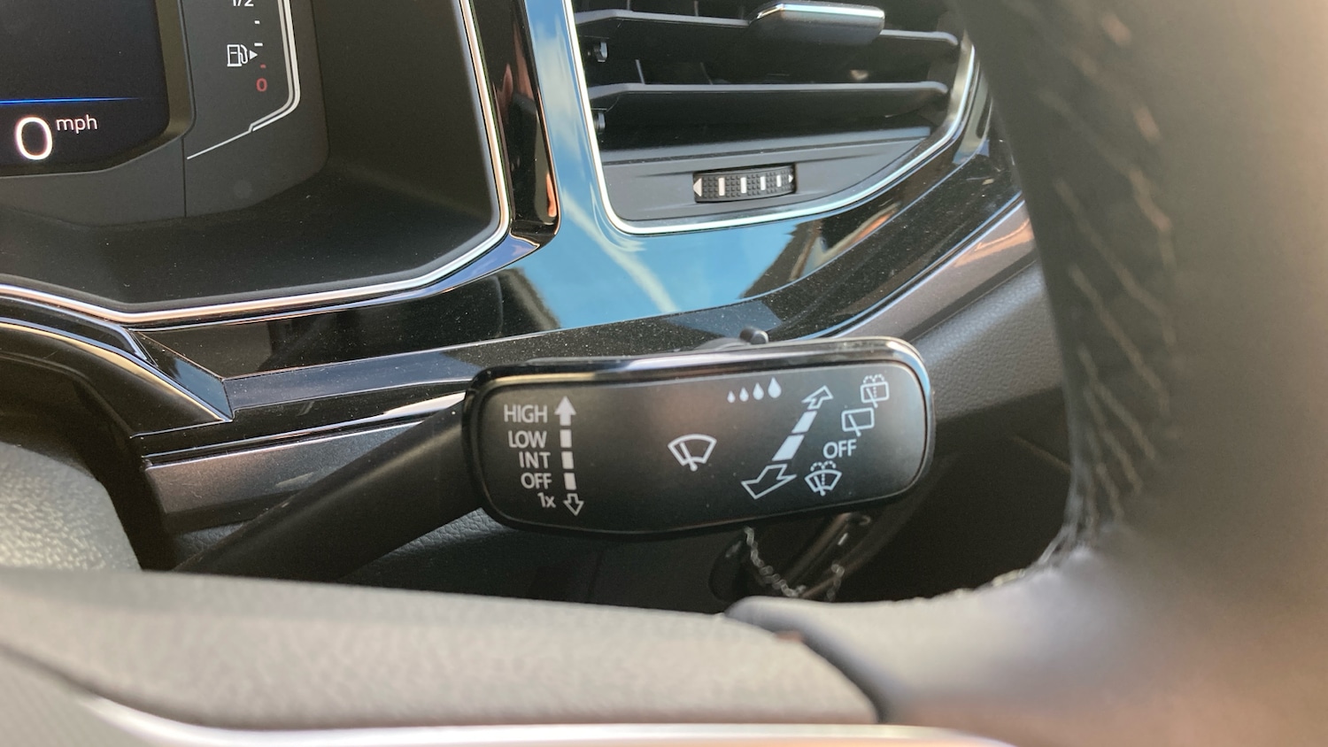 Used Volkswagen Polo 2025 for sale - 77034232: Photo 39