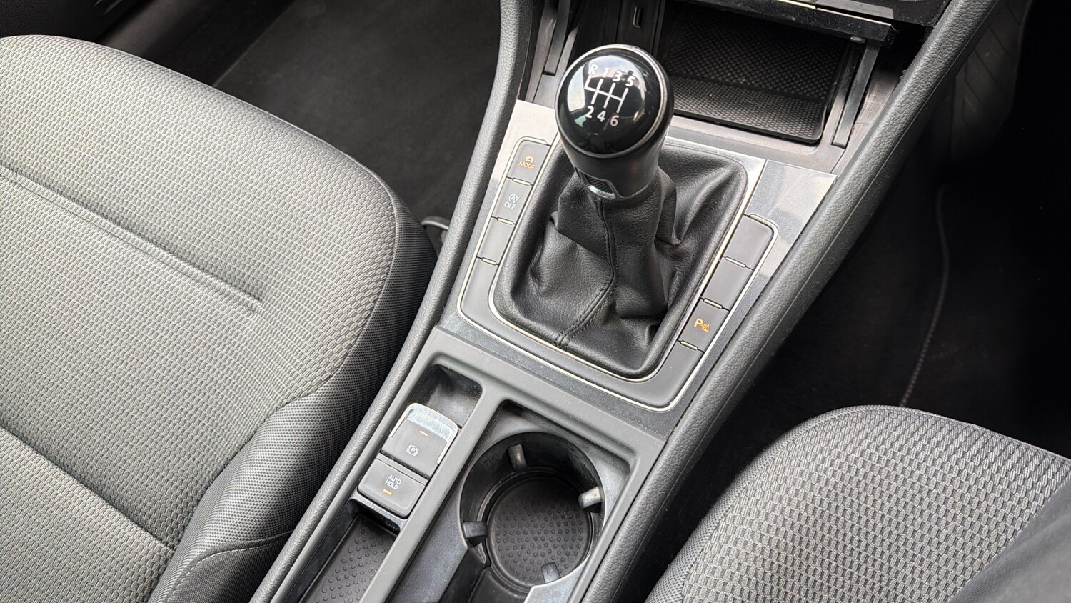 Used Volkswagen Golf 2020 for sale - 77742474: Photo 14