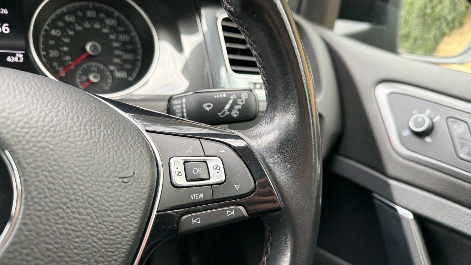 Used Volkswagen Golf 2020 for sale - 77742474: Photo 18