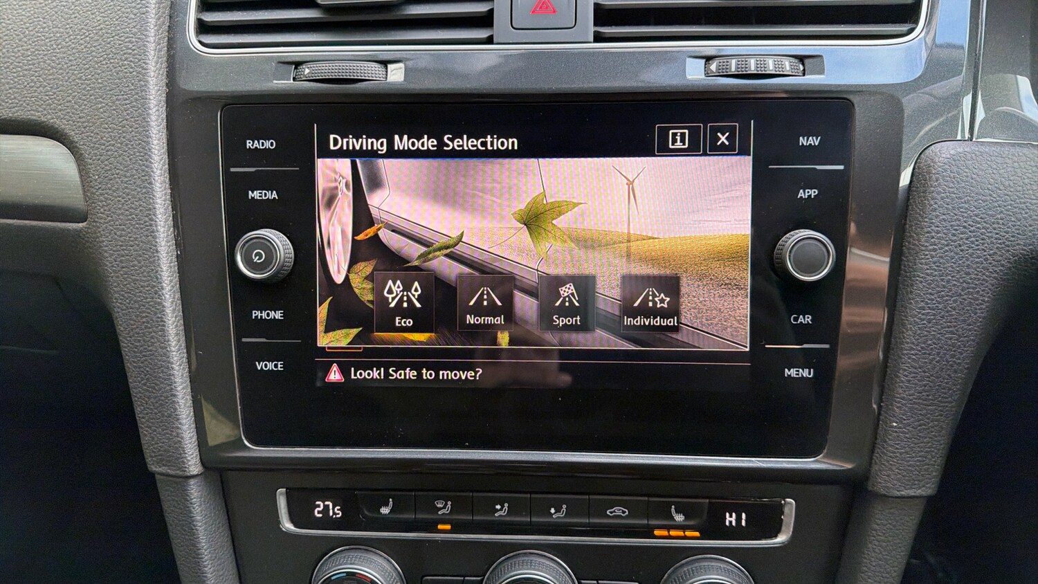 Used Volkswagen Golf 2020 for sale - 77742474: Photo 27