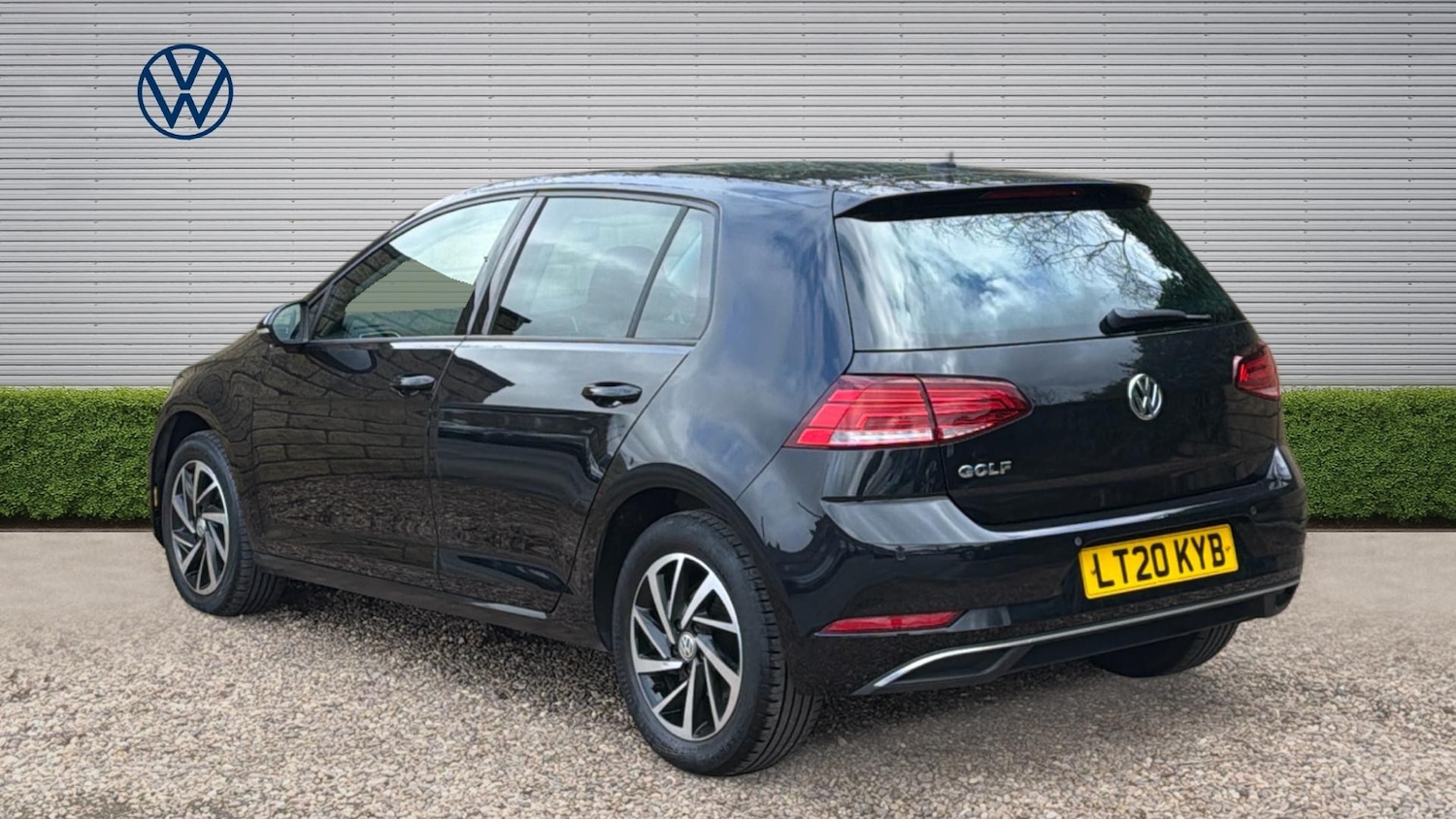 Used Volkswagen Golf 2020 for sale - 77742474: Photo 3