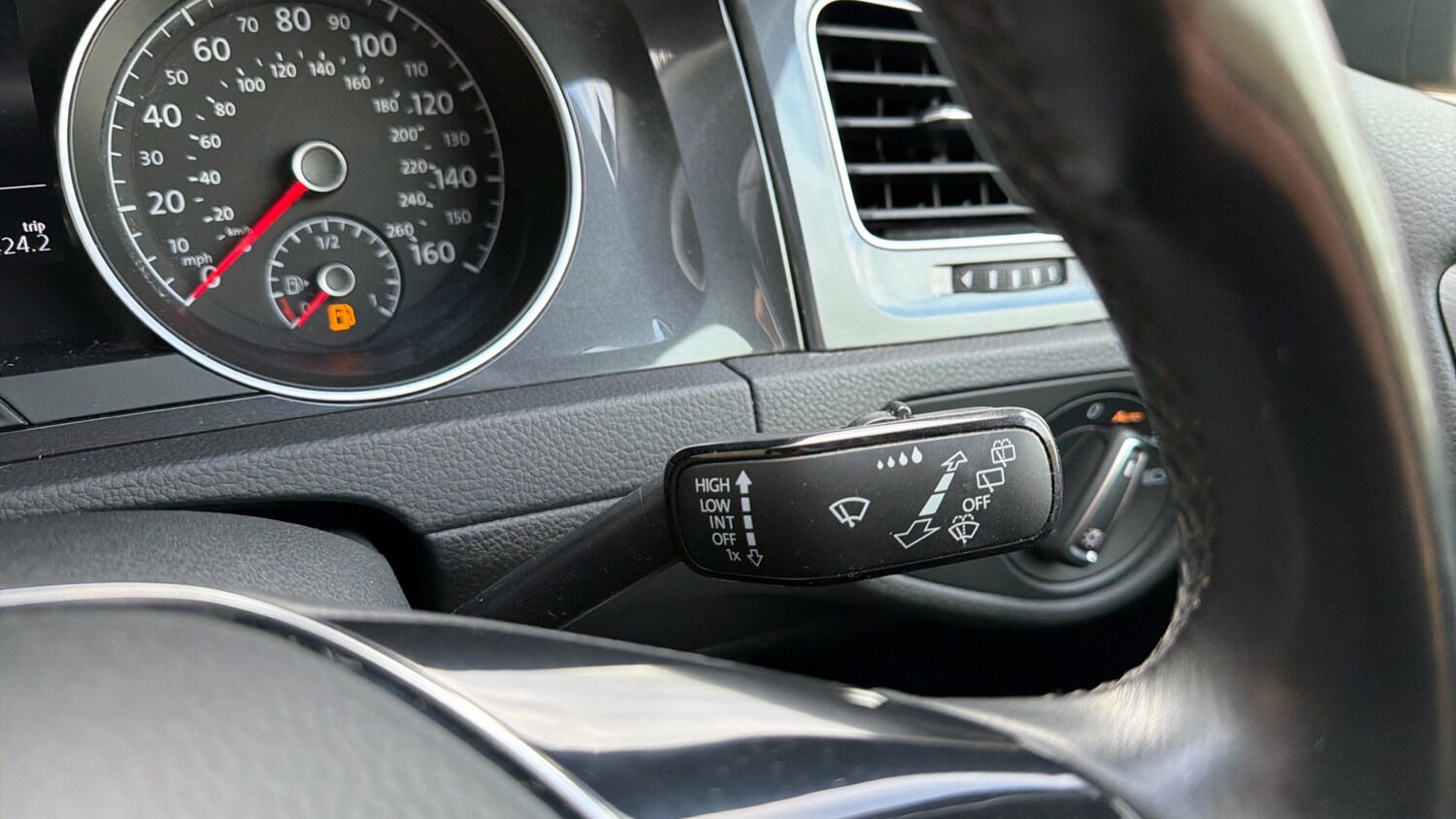 Used Volkswagen Golf 2020 for sale - 77742474: Photo 30