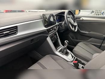 Used Volkswagen T-Roc 2023 for sale - 79813804: Photo