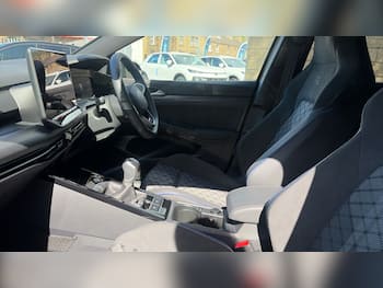 Used Volkswagen Golf 2025 for sale - 79815751: Photo