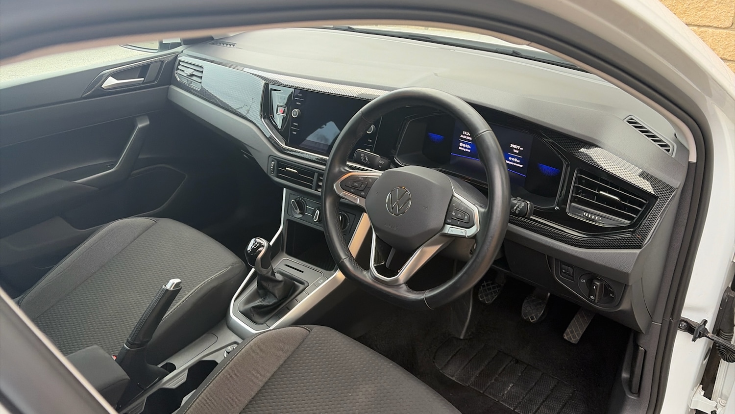 Used Volkswagen Polo 2023 for sale - 78122295: Photo 6