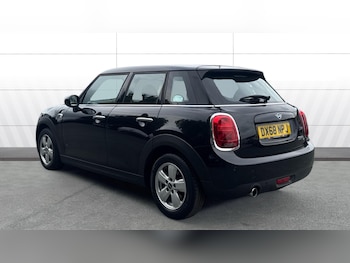 Used MINI Hatch 2018 for sale - 79311194: Photo