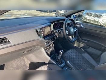 Used Volkswagen Polo 2025 for sale - 75820306: Photo