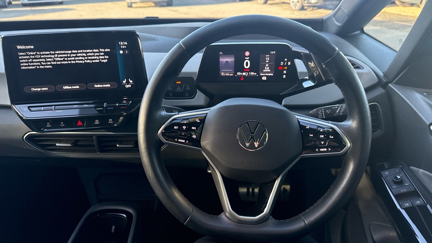 Used Volkswagen ID.3 2023 for sale - 76559871: Photo 10