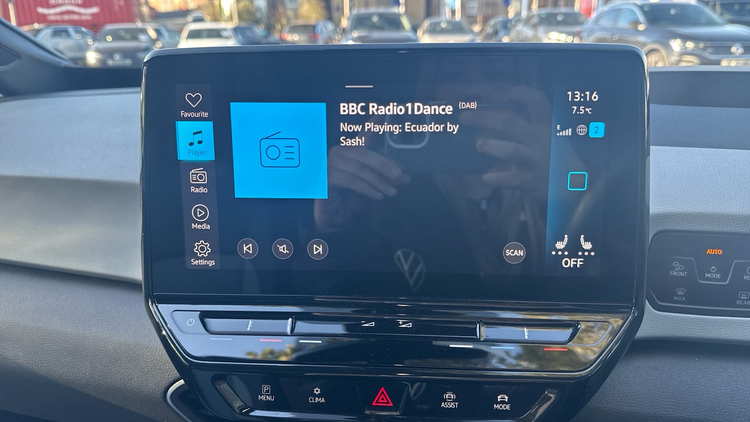 Used Volkswagen ID.3 2023 for sale - 76559871: Photo 12