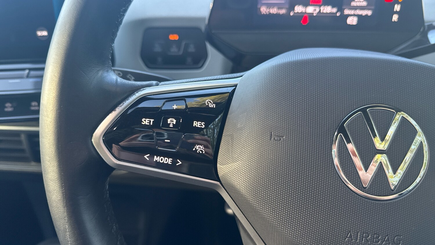 Used Volkswagen ID.3 2023 for sale - 76559871: Photo 17